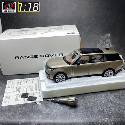 1:18 Range Rover SV 2022