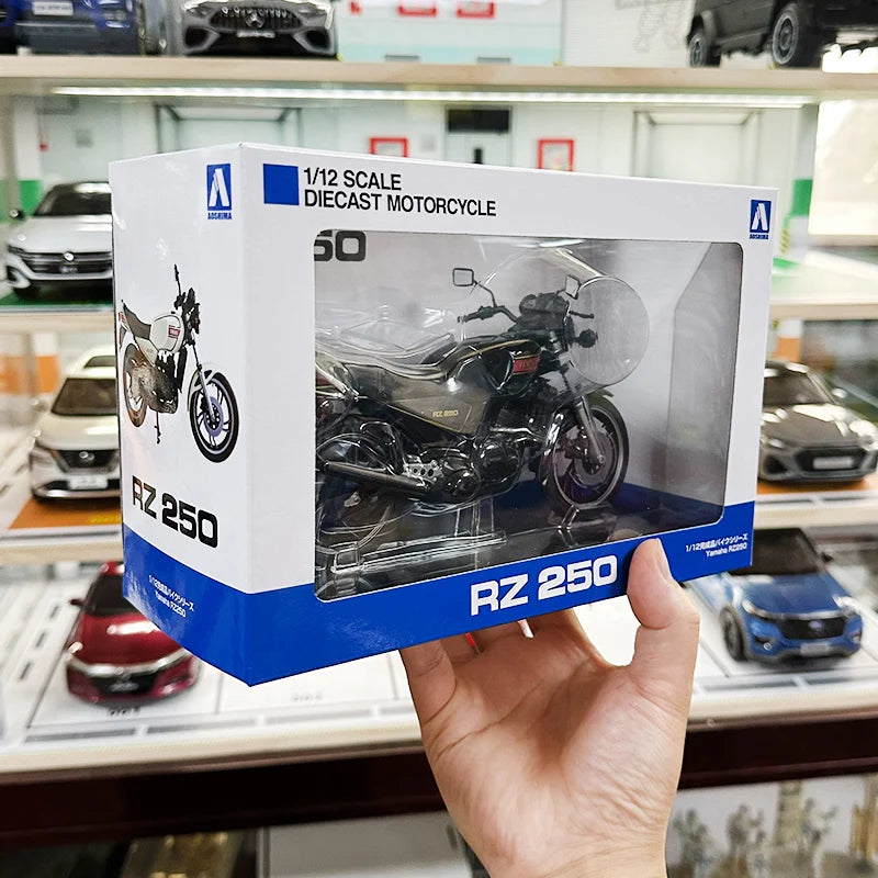 1:12 Yamaha RZ250