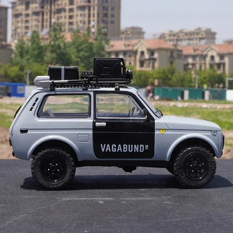 1:18 Collector Edition Classic LADA Niva Model
