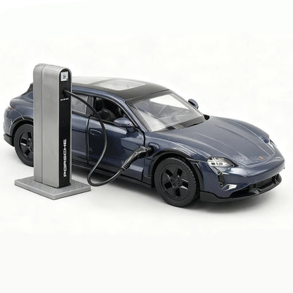 1:36 Porsche Taycan Turbo S Coupe