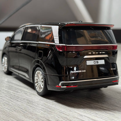 1:24 Denza D9 MPV
