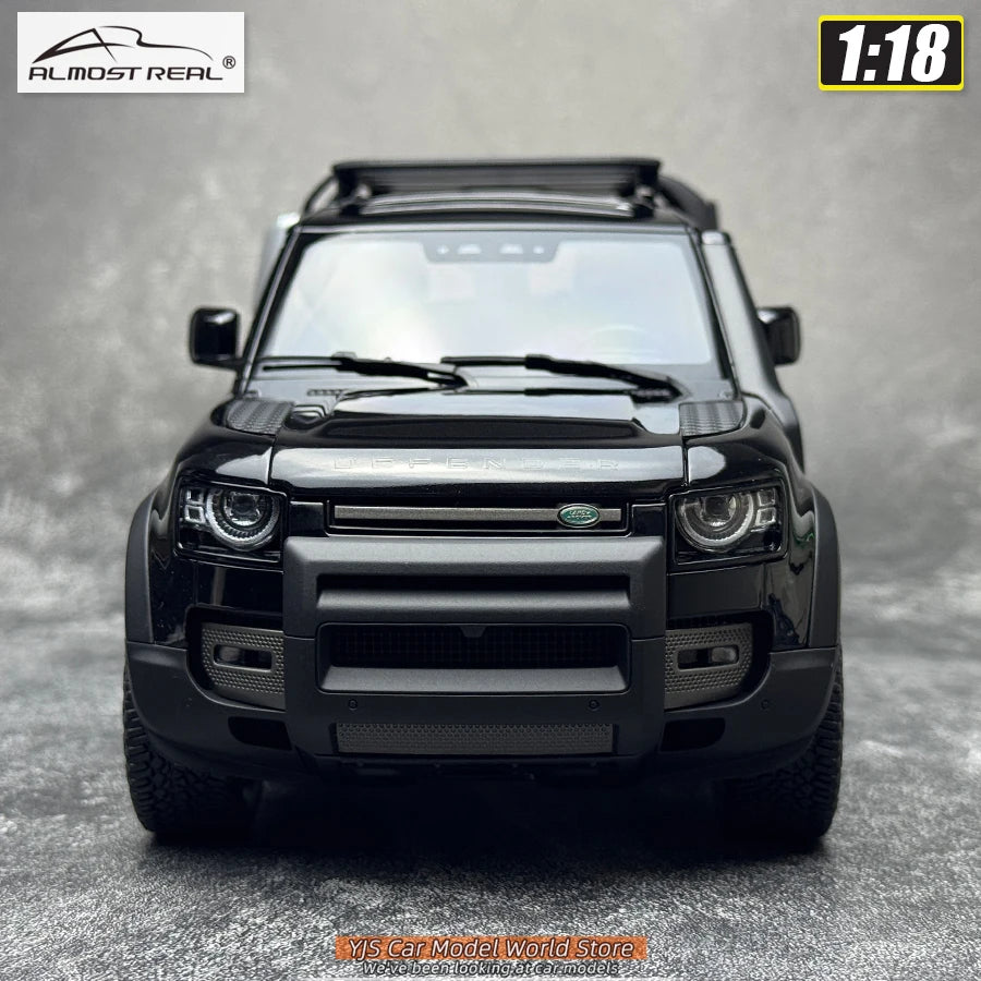 1:18 New 2020 Land Rover Defender 90
