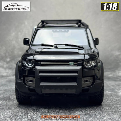 1:18 New 2020 Land Rover Defender 90