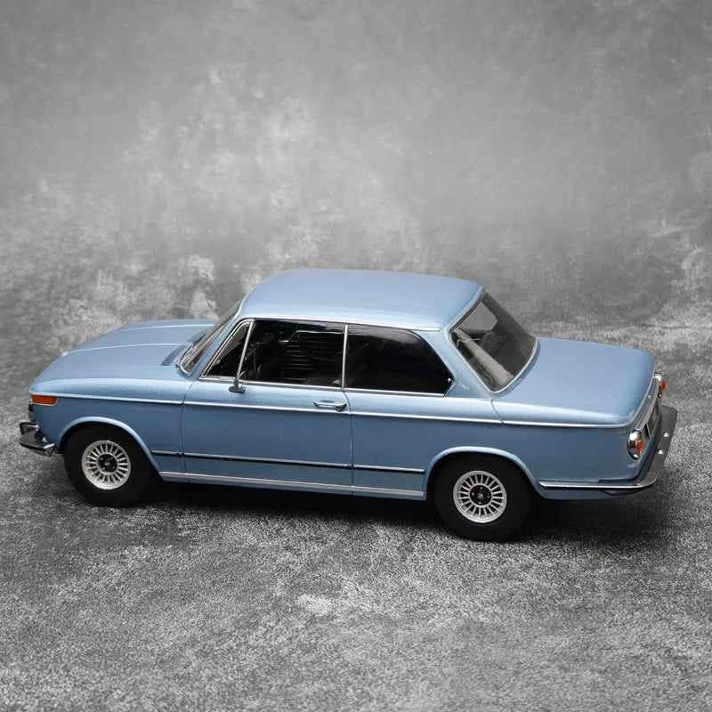 1:18 BMW 2002 1602/L2002ti