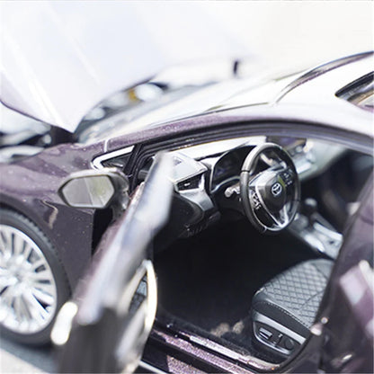 1:18 TOYOTA ALLION 2021