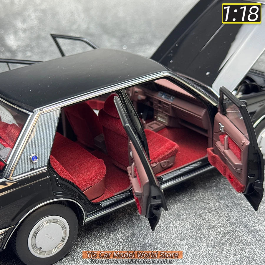 1:18 Toyota Crown MS122