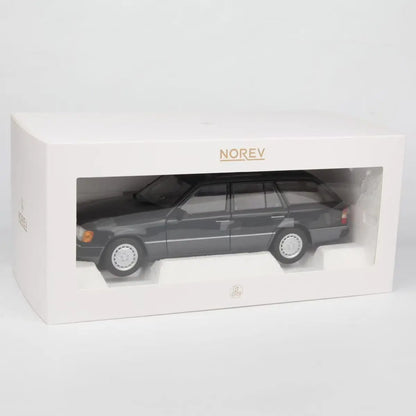 1:18  Mercedes-Benz  300 D T-Modell 1990