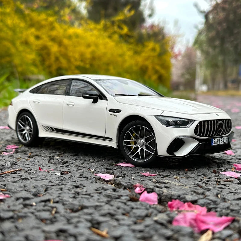 1:18 Mercedes-Benz AMG GT 2021 GT63