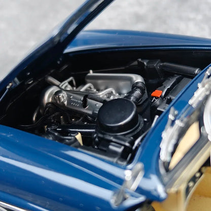 1:18 Mercedes-Benz 190SL 1957