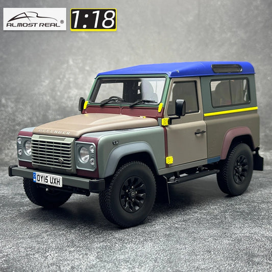 1:18 Defender 90 Paul Smith 2015