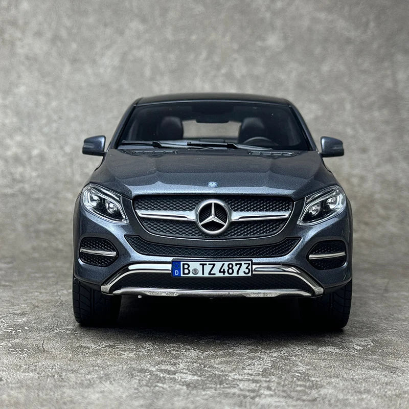 1:18 Mercedes-Benz GLE Coupe 2015