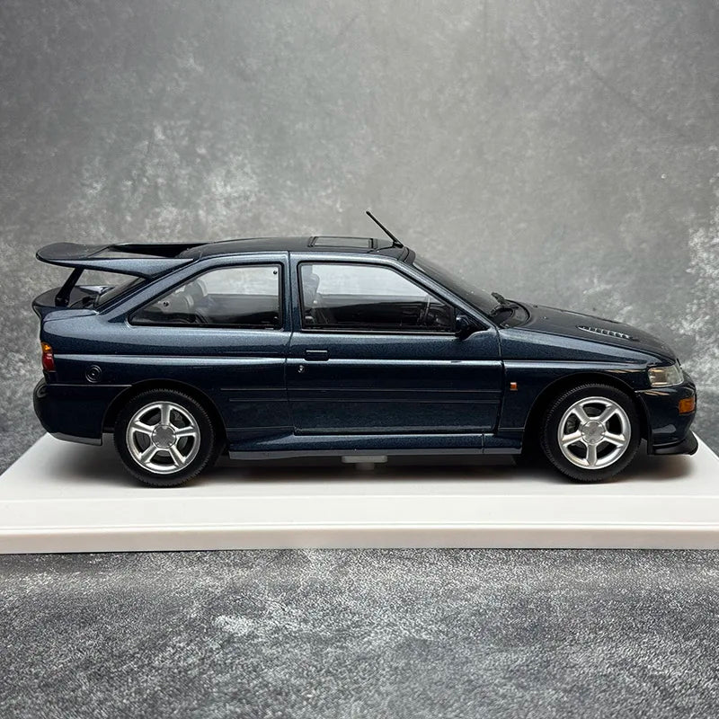 1:18 Ford Escort Cosworth 1992