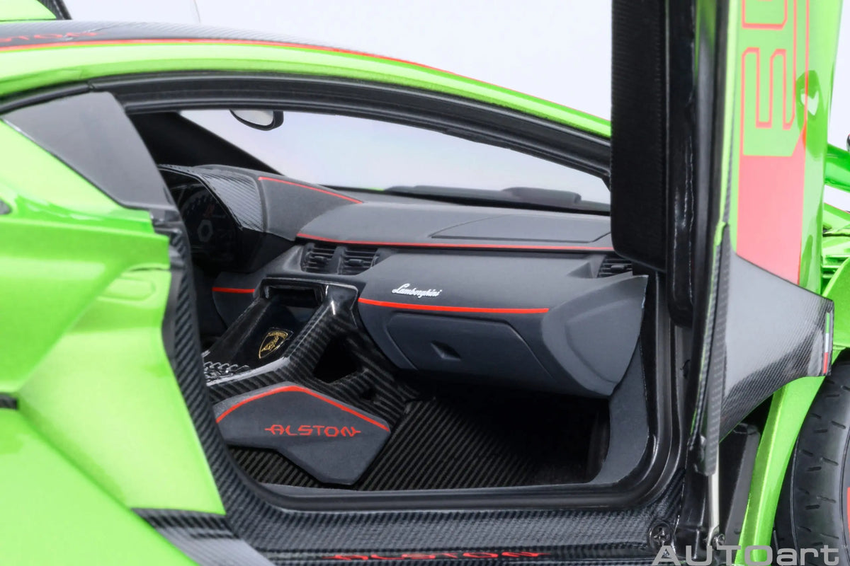 1:18 Lamborghini SC18 Alston