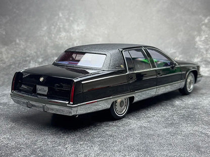 1:18 Cadillac Fleetwood