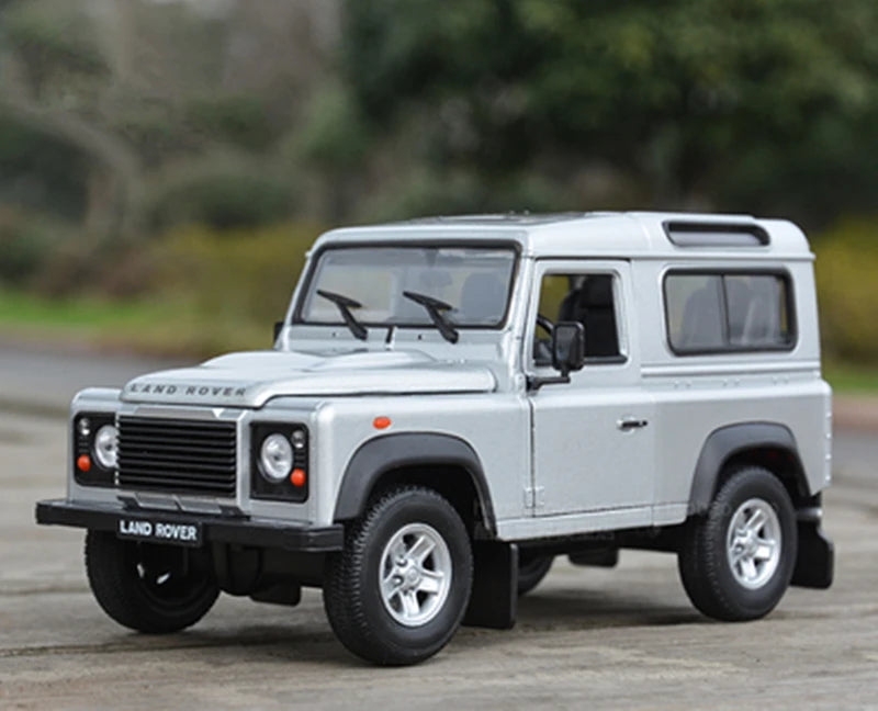 1/24 Land Rover Defender