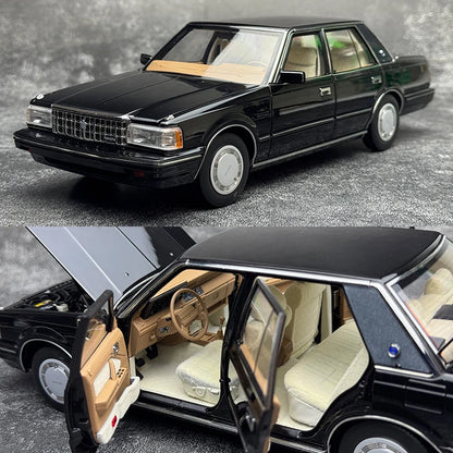 1:18 Toyota Crown MS122