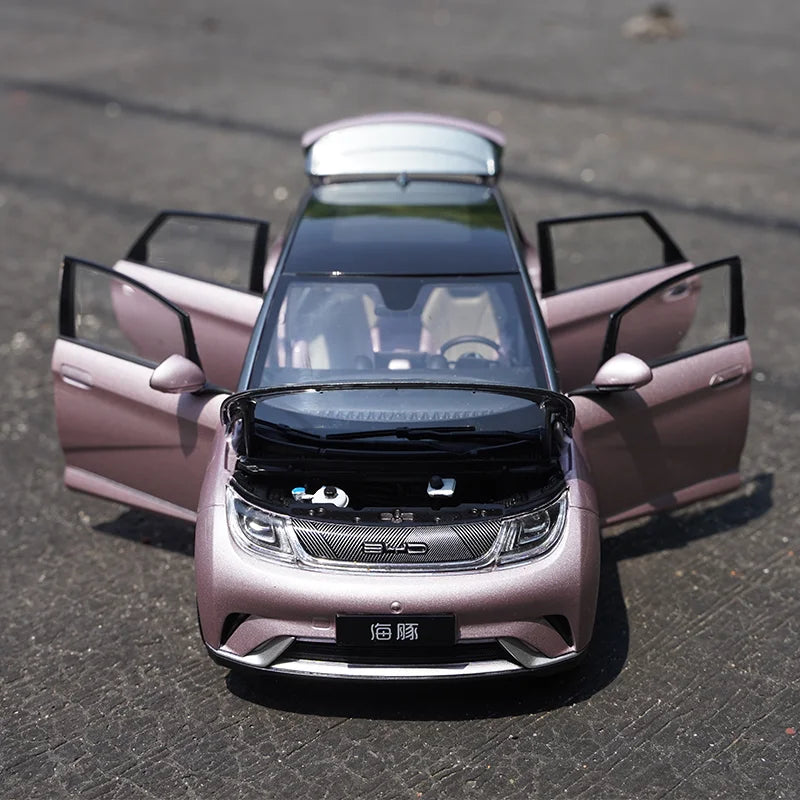 1:18 BYD Dolphin 2021