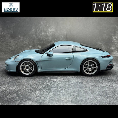 1:18 Porsche 911 S/T 2023