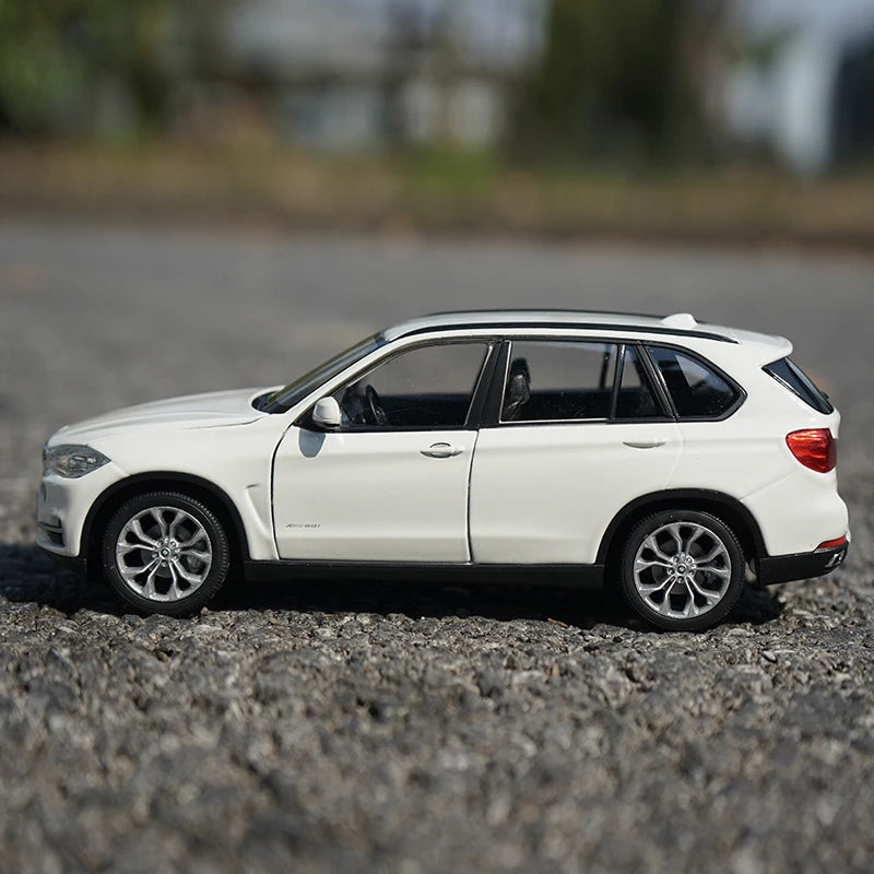 1:24 BMW X5