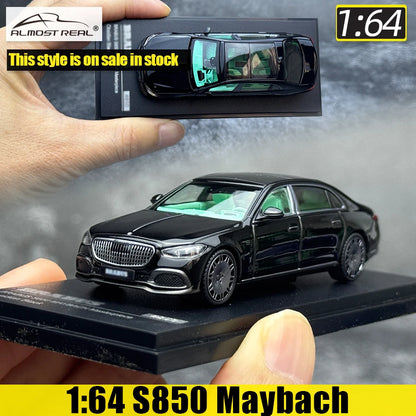 1/64 Mercedes-Benz S850 Maybach Masterpiece 2023