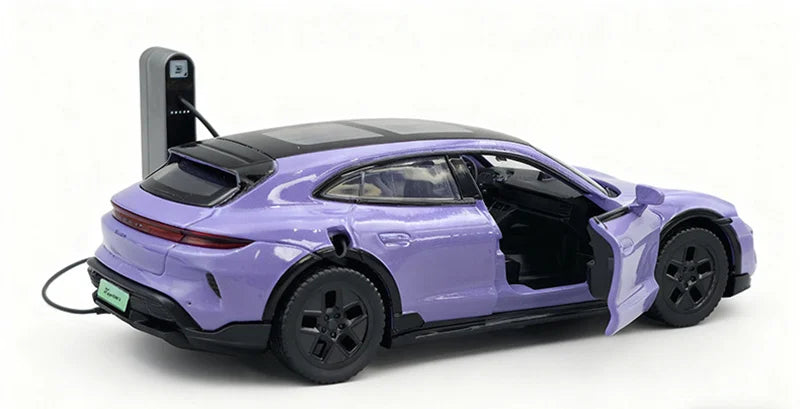 1:36 Porsche Taycan Turbo S Coupe