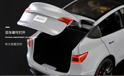 1:24 Tesla Model Y