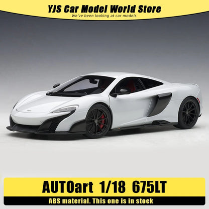1:18 McLaren 675LT