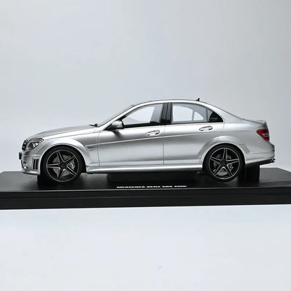 1:18 Mercedes-Benz C63 AMG Resin