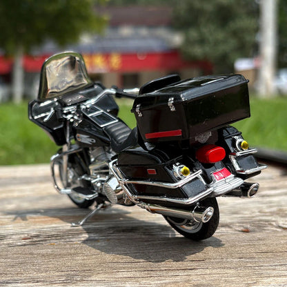 1:18 Harley Davidson 1988 Flt Tour Glide