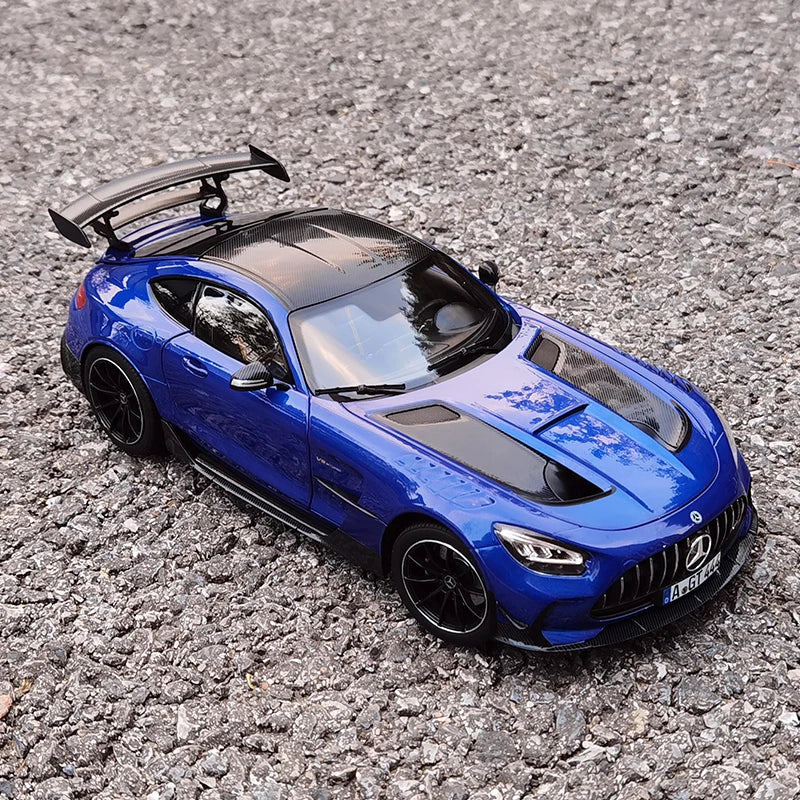 1:18 Mercedes-Benz AMG GT C190 2021