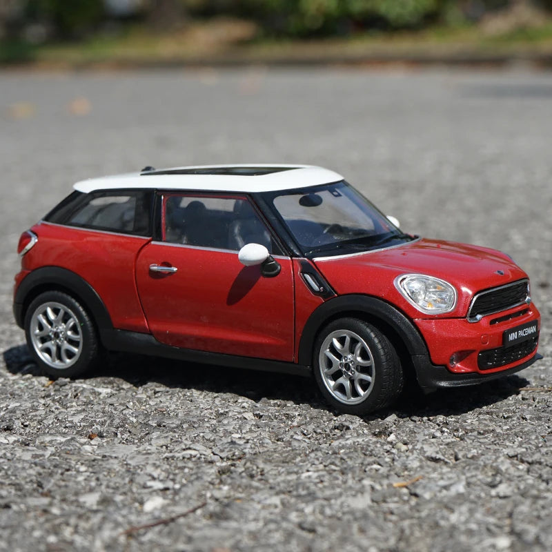 1:24 MINI Cooper S Paceman