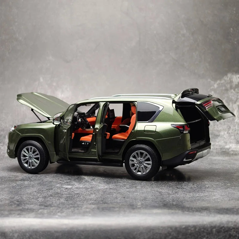1:18 Lexus LX600