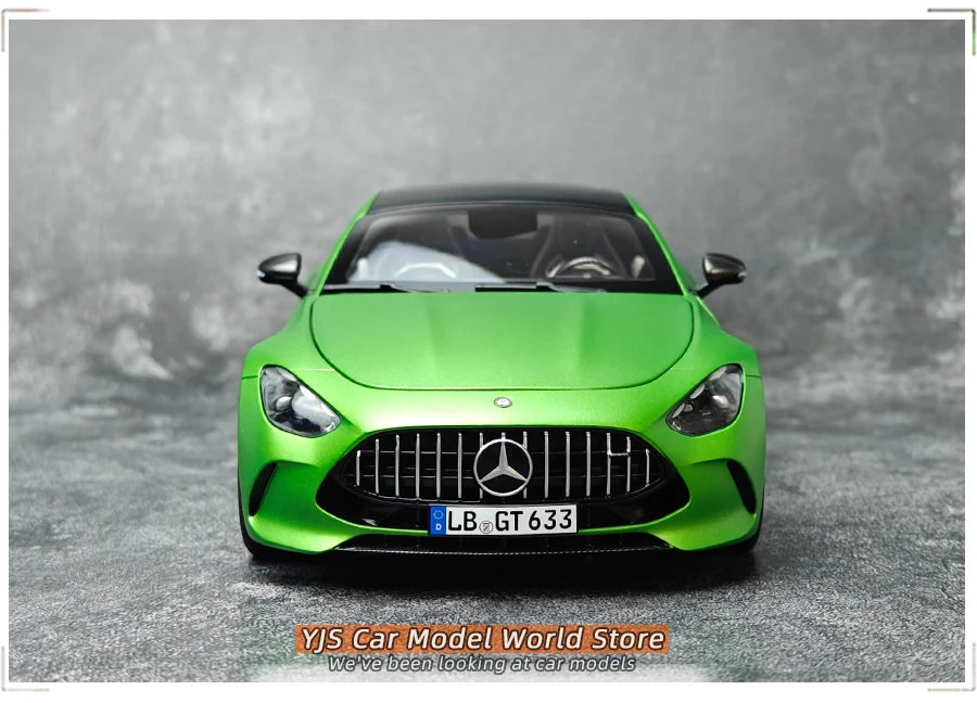 1:18 Mercedes-Benz AMG GT63