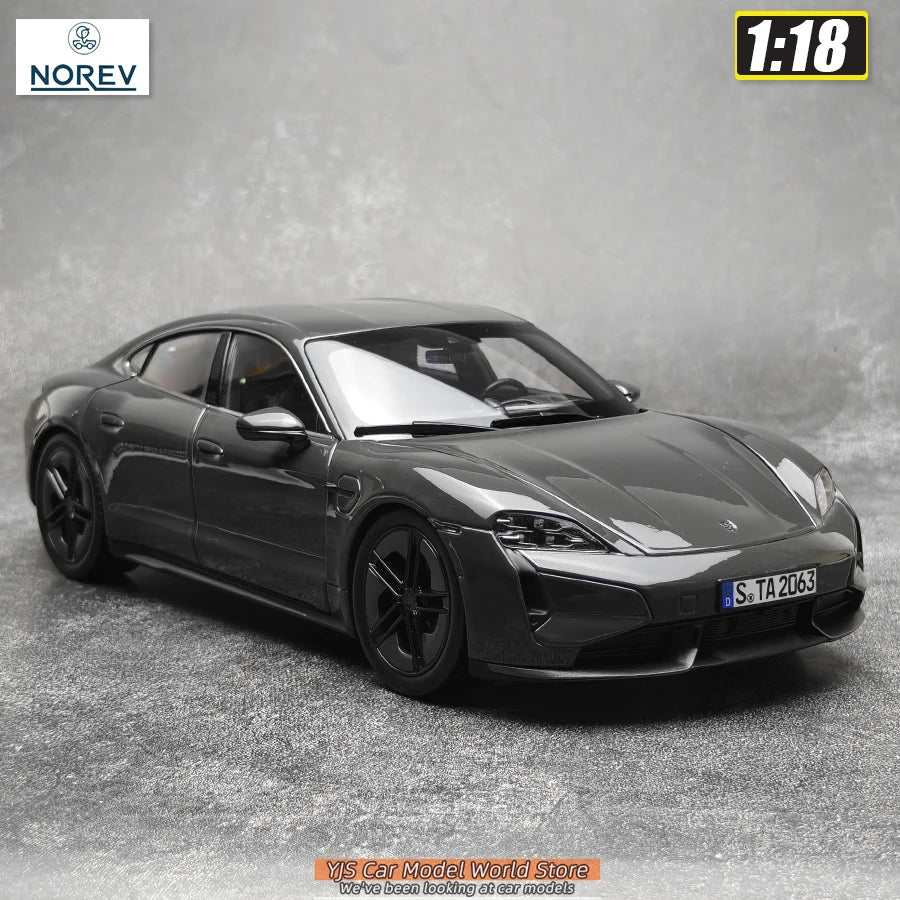 1:18 Porsche Taycan Turbo S 2024