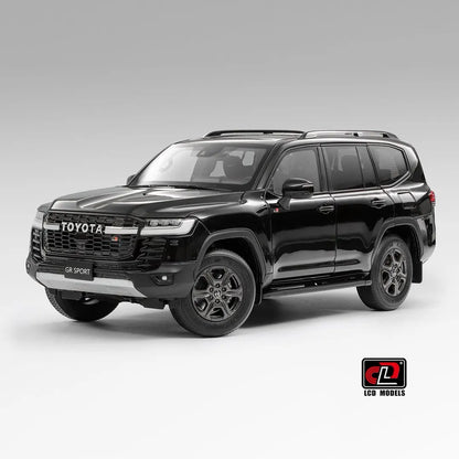 1:18 Toyota Land Cruiser 300-GR Sport