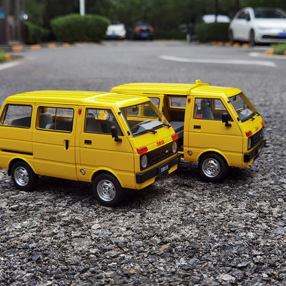 1:18 Tianjin Dafa Yellow Bug Bread Van - Dafa Taxi TJ110