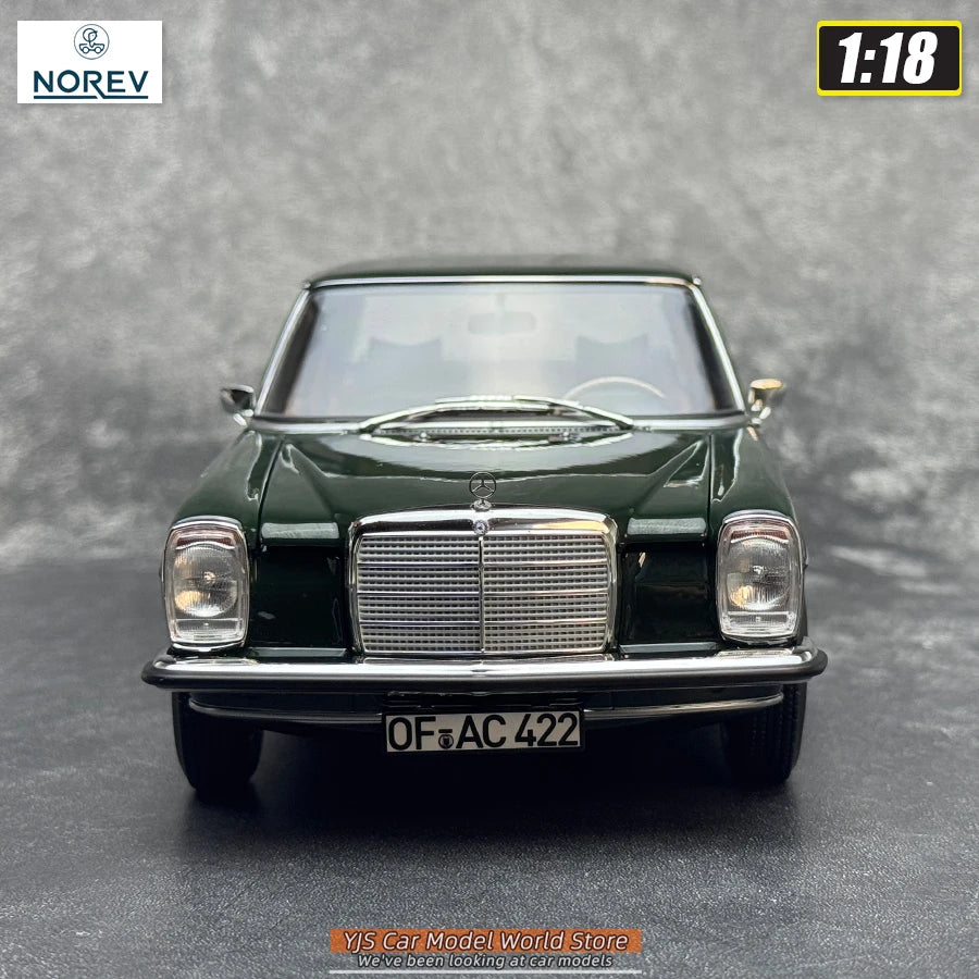 1:18 Mercedes-Benz 200 1968