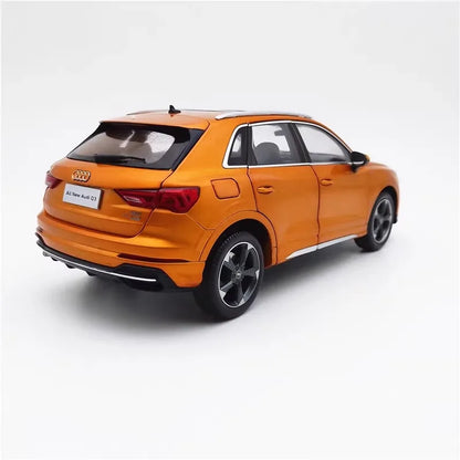 1:18 Audi Q3 2019