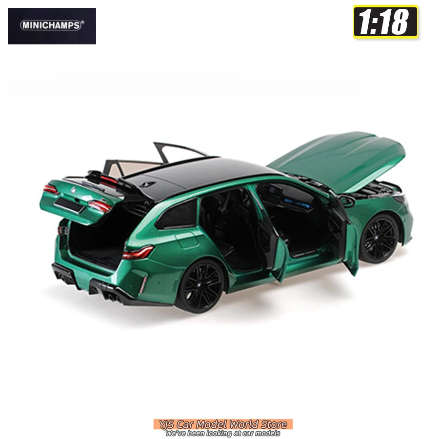 1:18 BMW M5 TOURING 2024