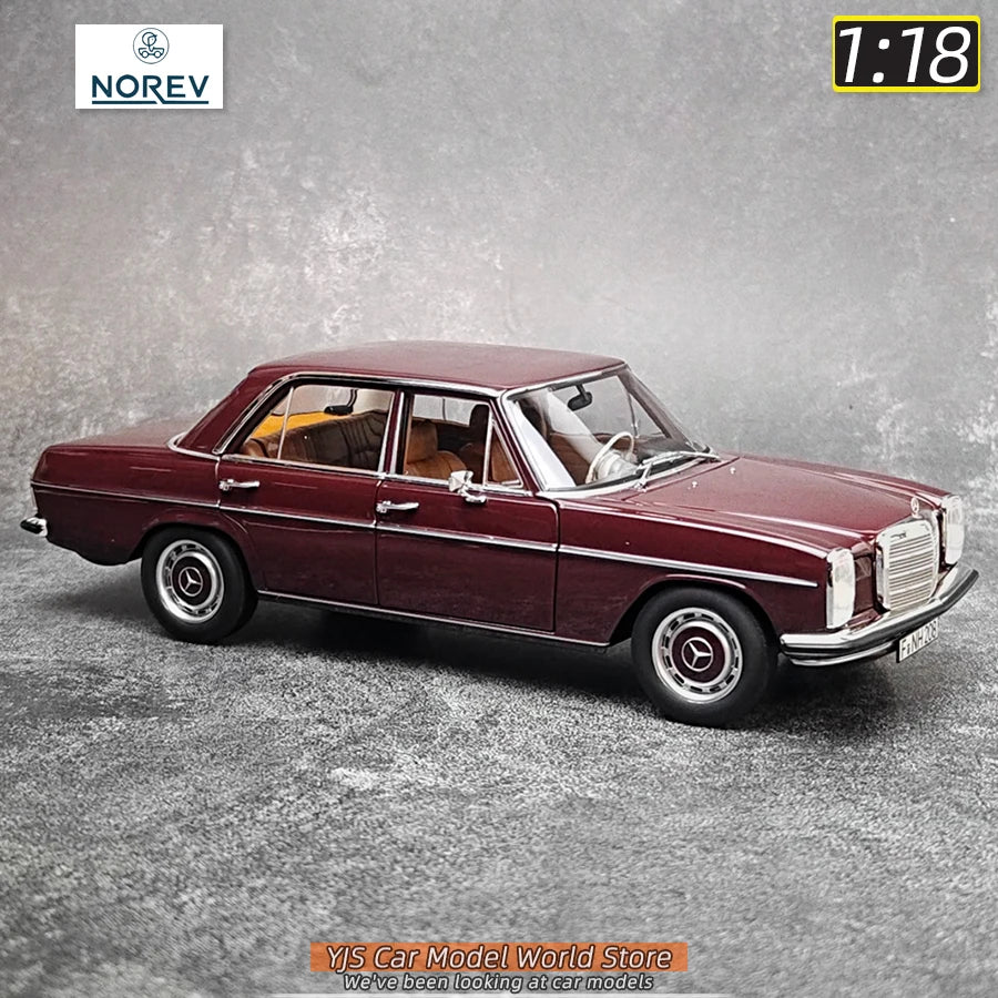 1:18 1968 Mercedes-Benz 200 W114