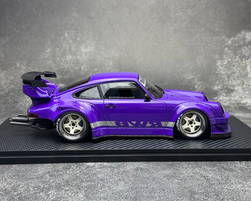 1:18 Porsche RWB 930