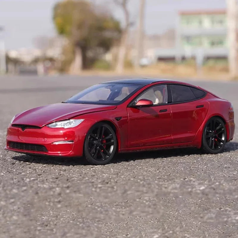 1:18 Tesla Model S