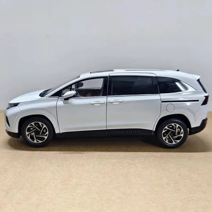 1:18 Hyundai Custo MPV