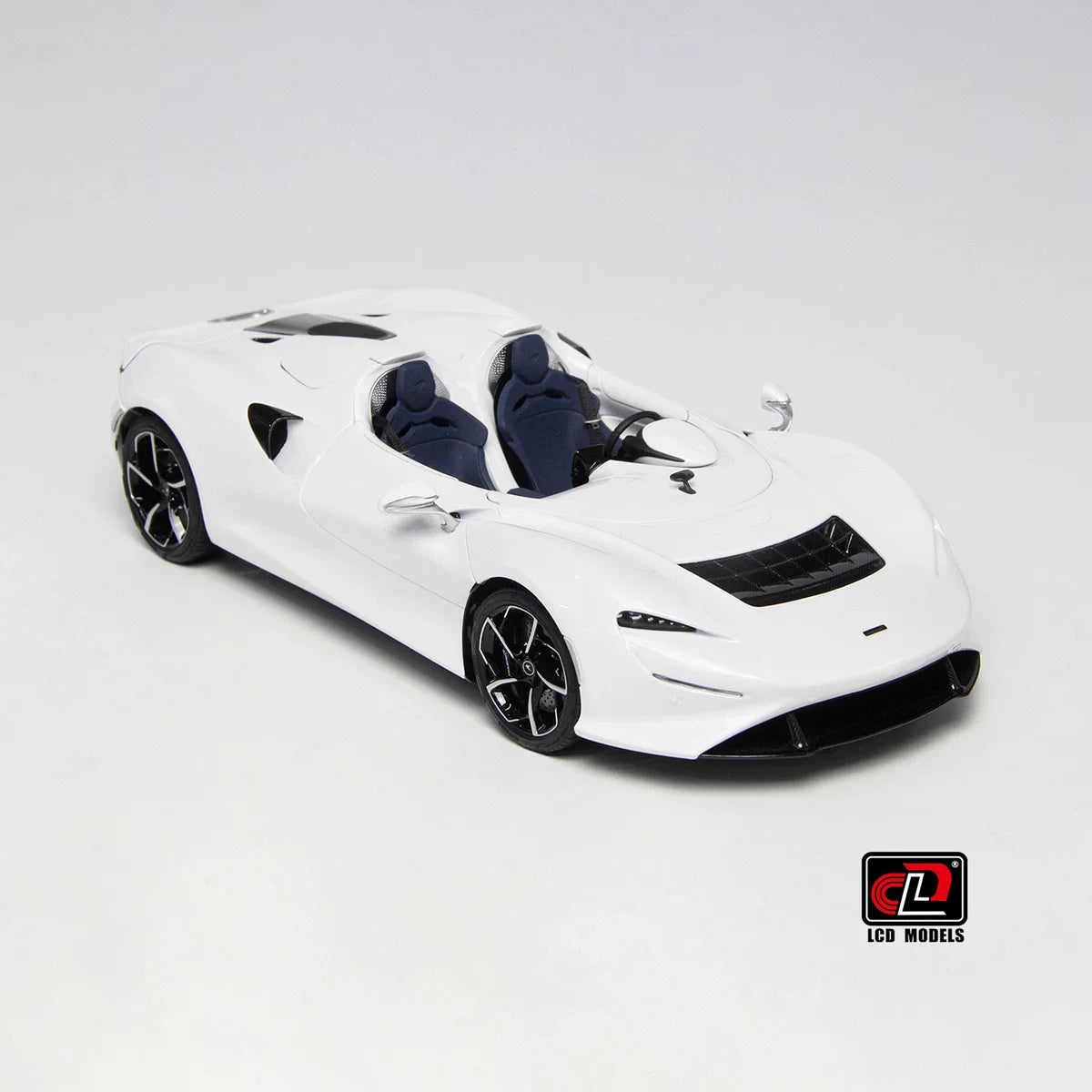 1:18 McLaren ELVA