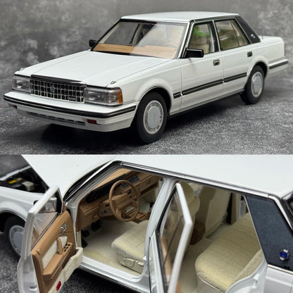 1:18 Toyota Crown MS122
