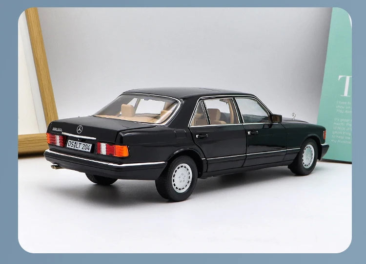 1:18 Mercedes-Benz S560 W126