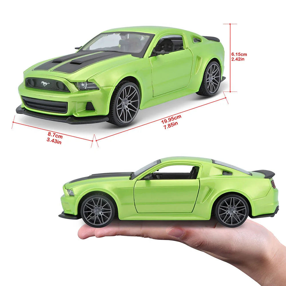1:24 2014 Ford Mustang Street Racer