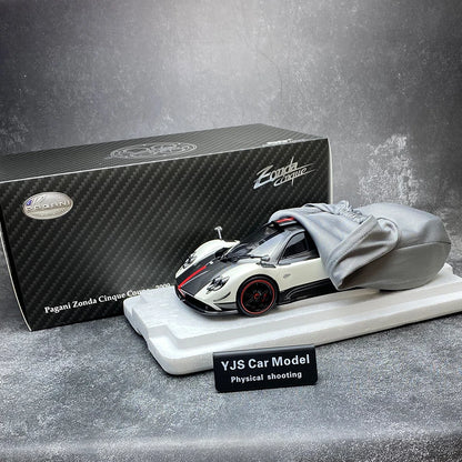 1:18 Pagani Zonda Cinque 2009