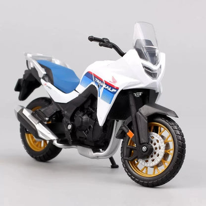 1:18 HONDA XL750 Transalp