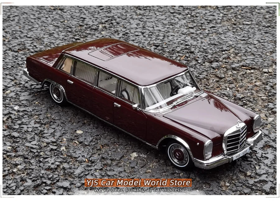 1:18 Mercedes-Benz Pullman MB 600
